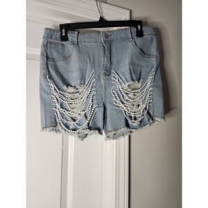 Distressed Pearl-Embellished Denim Shorts – Women’s Size XL